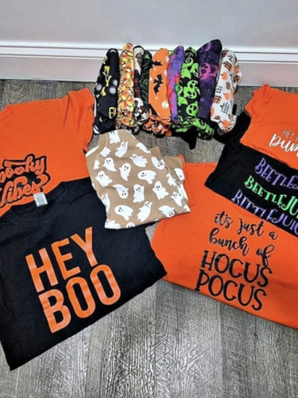 LOT of fall/Halloween Handmade/small Shop Items.